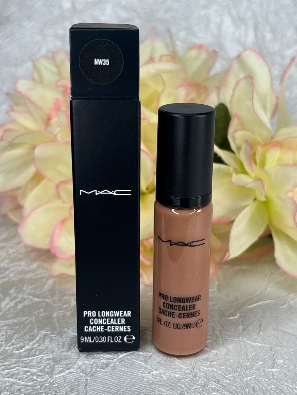 MAC Pro Longwear Concealer Corrector - NW35 - Full Size New In Box